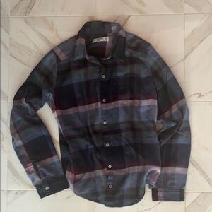 Girl’s Abercrombie plaid flannel long sleeve button up size 11/12